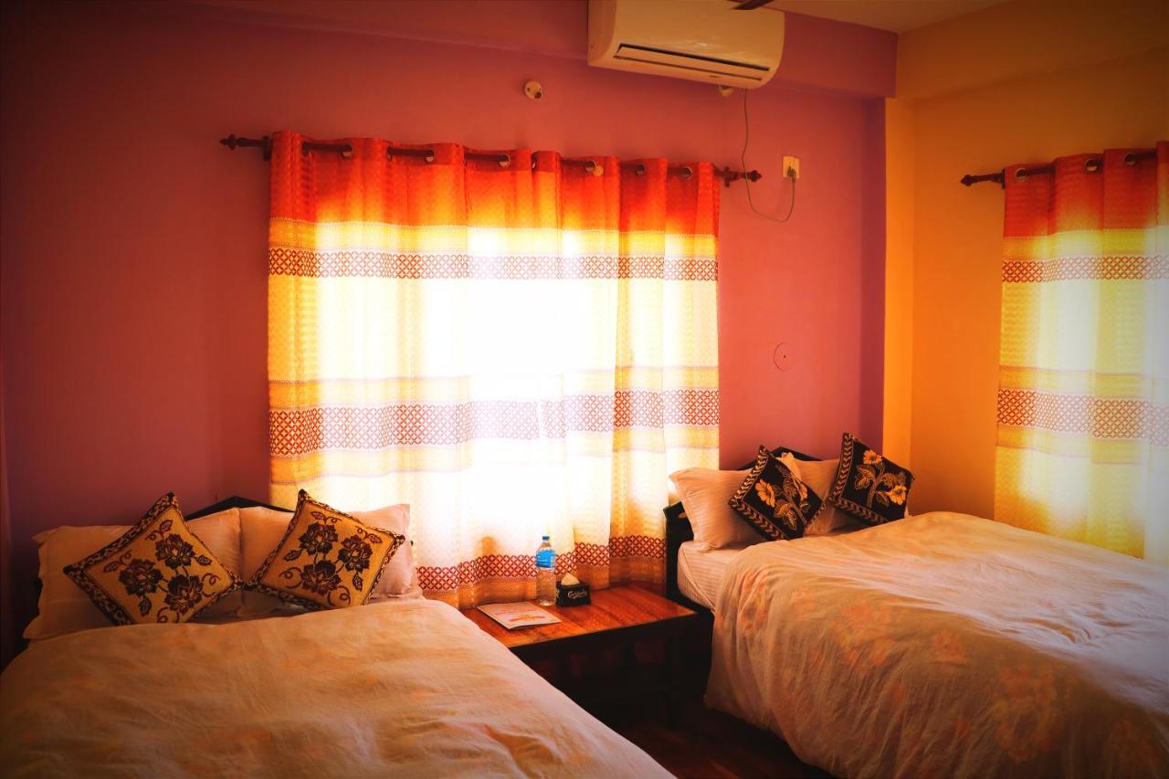 Hotel National Park Sauraha- Homely Stay And Peaceful Location With Jungle Safari Arrangements Ngoại thất bức ảnh