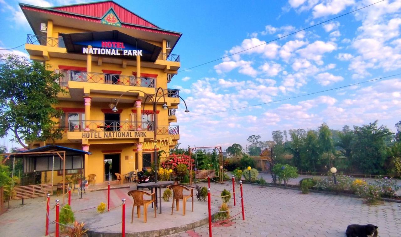 Hotel National Park Sauraha- Homely Stay And Peaceful Location With Jungle Safari Arrangements Ngoại thất bức ảnh